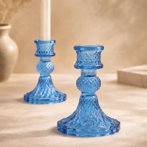 Stiklinių žvakidžių rinkinys „Royal Blue“ – vintažinė vakaro šviesos paslaptis