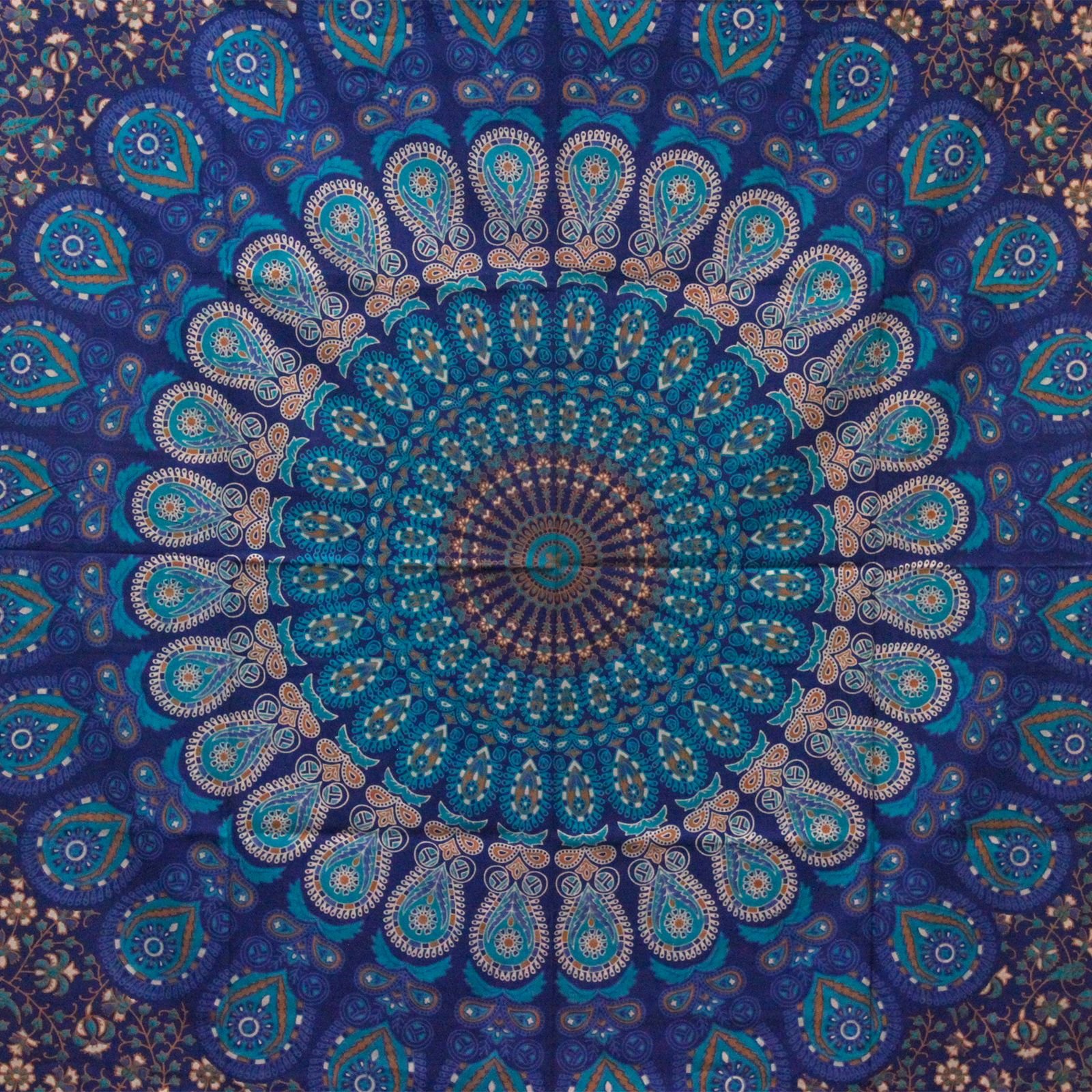 Medvilninis lovatiesės ir sienos dekoras „Classic Mandala“ – 230 × 200 cm rankų darbo jaukumas